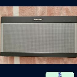 Bose Soundlink Speaker (Very Good And Loud)