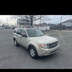 2009 Ford Escape XLT