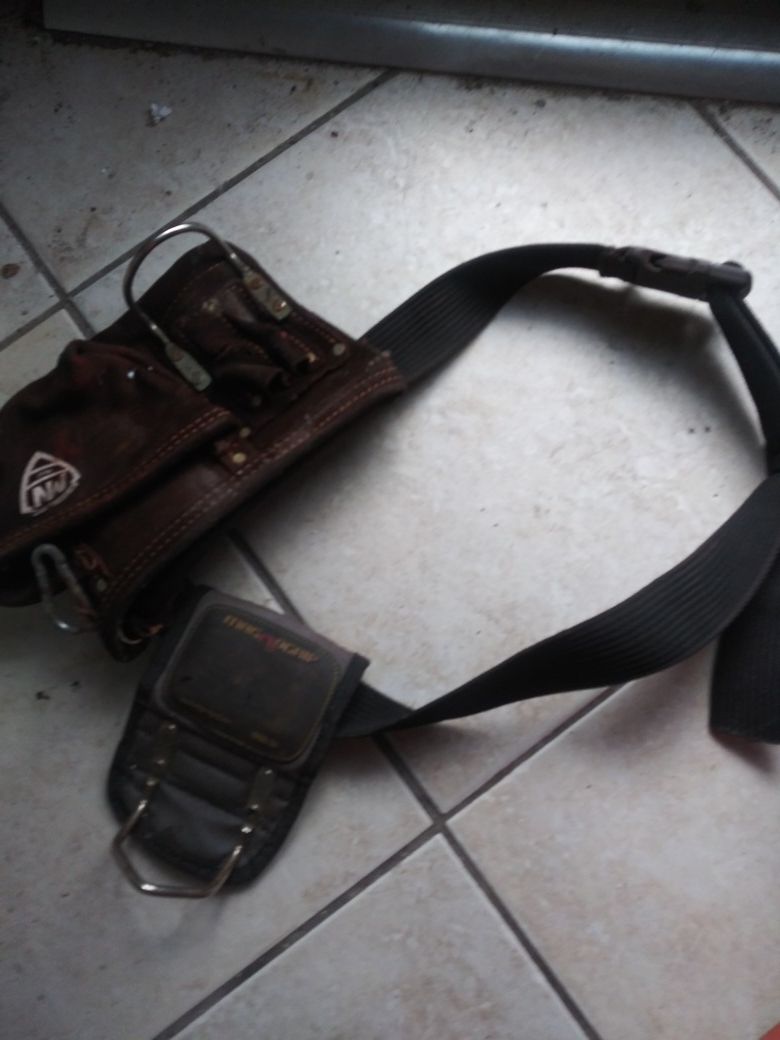 Tool belt bag for hammer