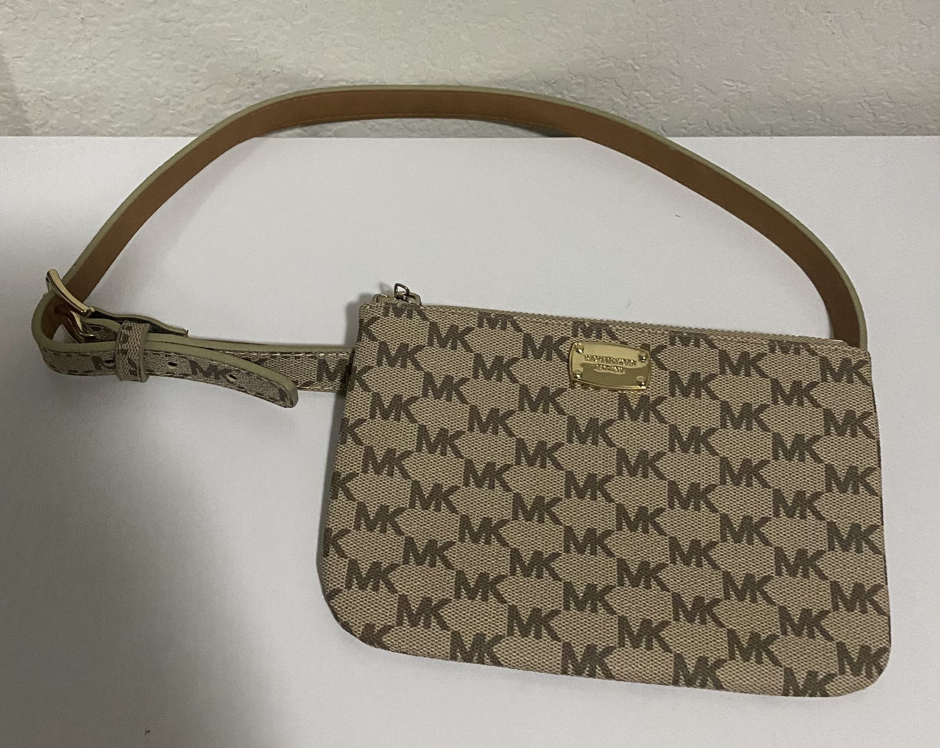Michael Kors Belt Bag/ Fannypack
