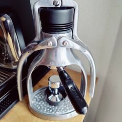 Rok Espresso Maker and Hand Grinder 