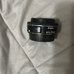 Canon EfS 24mm Lens