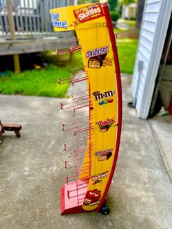 M&M/Skittles Display Rack
