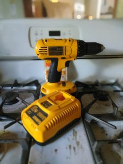 DeWalt 18 volt Drill