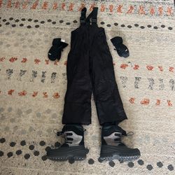 Kids Snow Gear, Vib, Gloves And Boots
