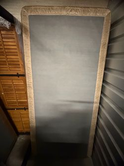 Twin size box spring