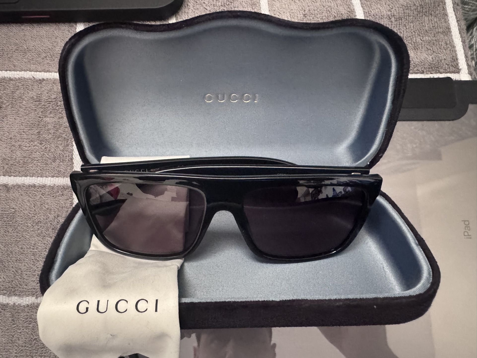 Gucci Sunglasses 