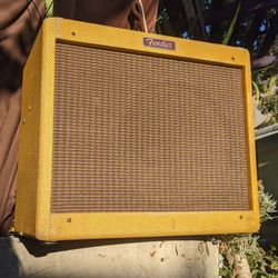 Fender Blues-Junior Guitar Amplifier