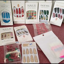 New In Box 13sets Press On Nails 