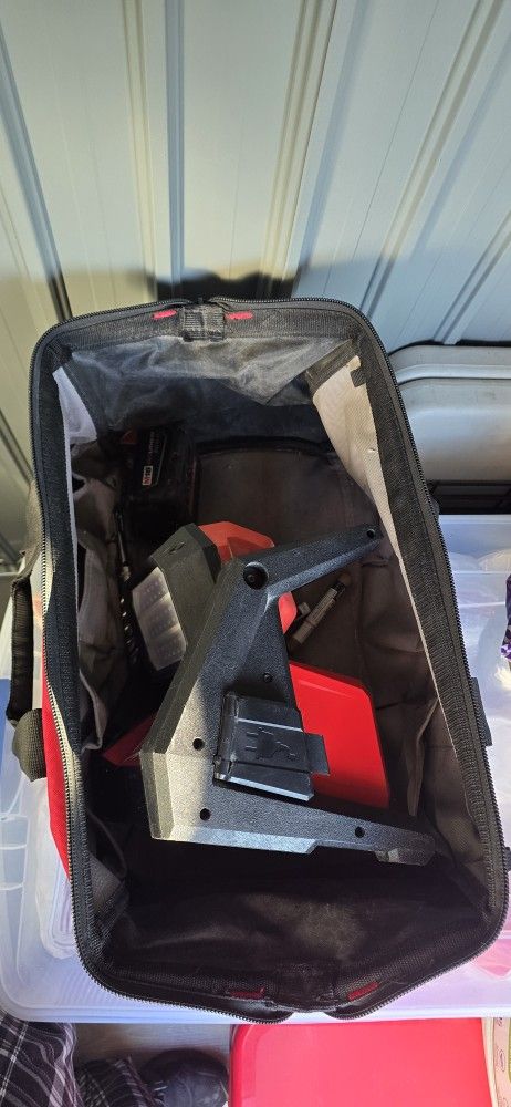 Milwaukee Rover Light