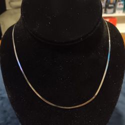 18" Herringbone Necklace