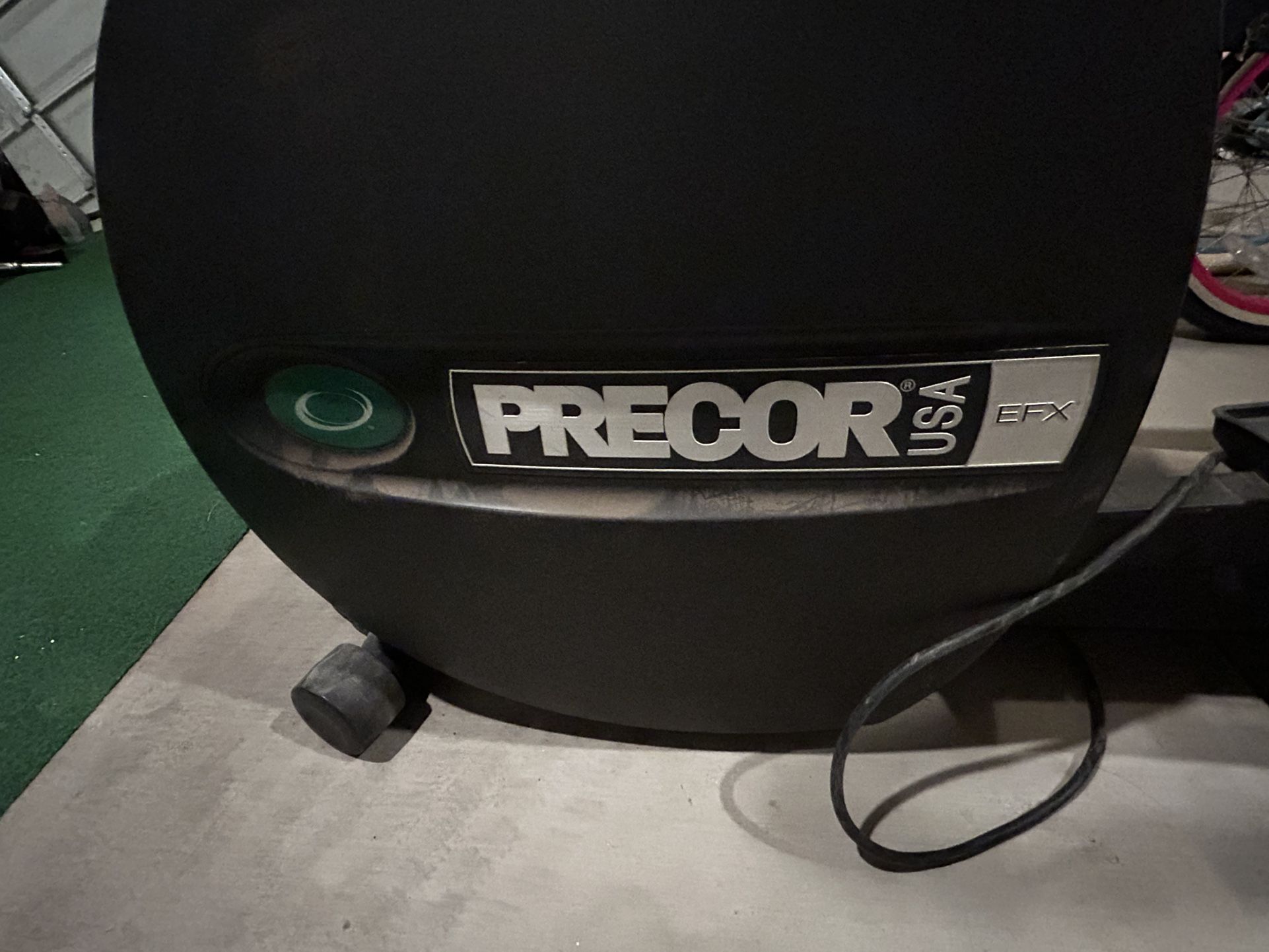Precor EFX Commercial elliptical
