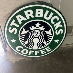Starbuck Logo