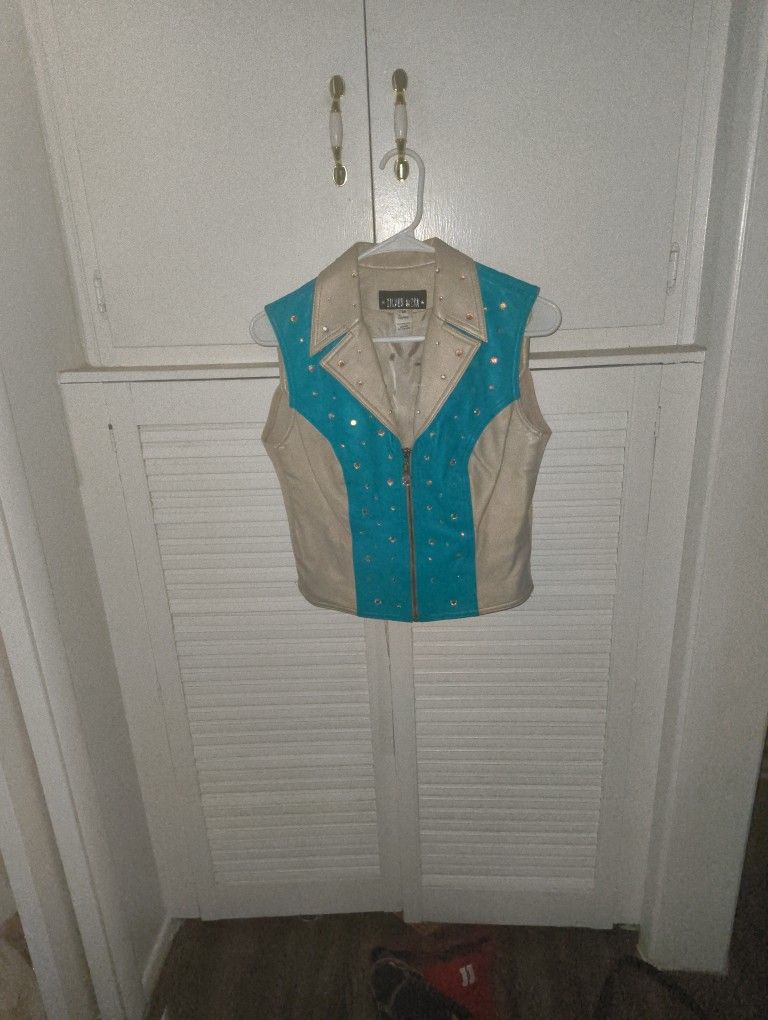 *SILVER MESA*  GENUINE LEATHER RODEO VEST
