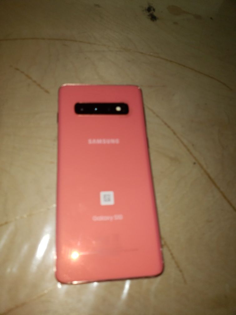 Samsung S10 flamingo pink