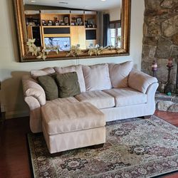 Couch With Chaise Lounge (Rug Included) 