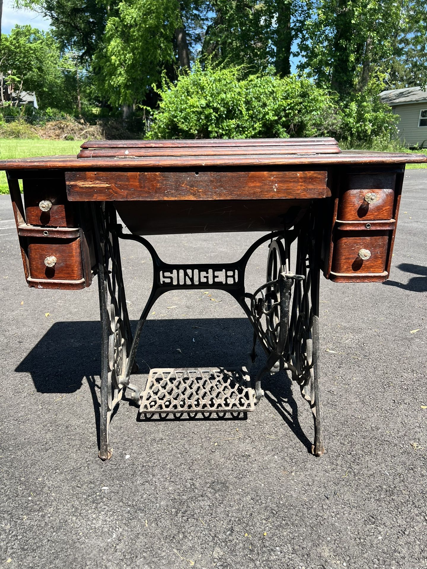 1929 Singer Sewing Machine