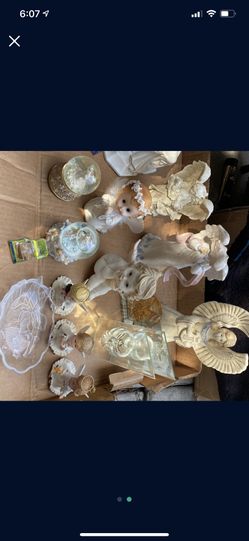 angels figurines