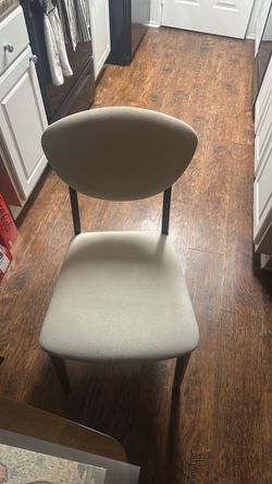 Modern Dining Chair with Upholstered Seat