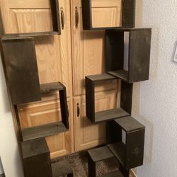 Corner Shelves 