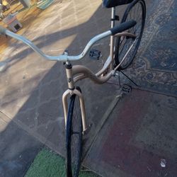 Large  Road Bike KENT 700X35 Inch  New Tires And Tupes WORK PERFECT Everything Is Good 