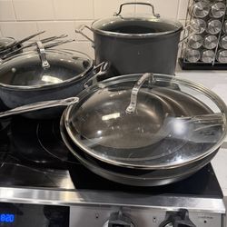 Calphalon 16 piece - Used