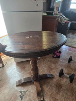 Solid oak table kitchen table