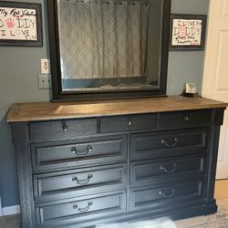 Solid Wood Dresser With Mirror