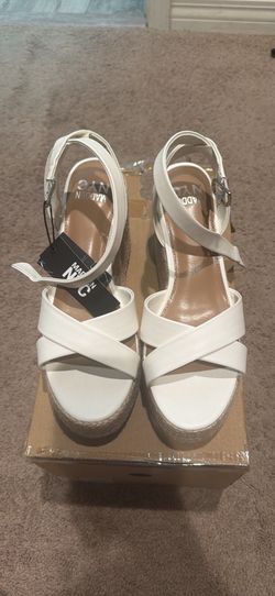 NYC wedge sandals size 9
