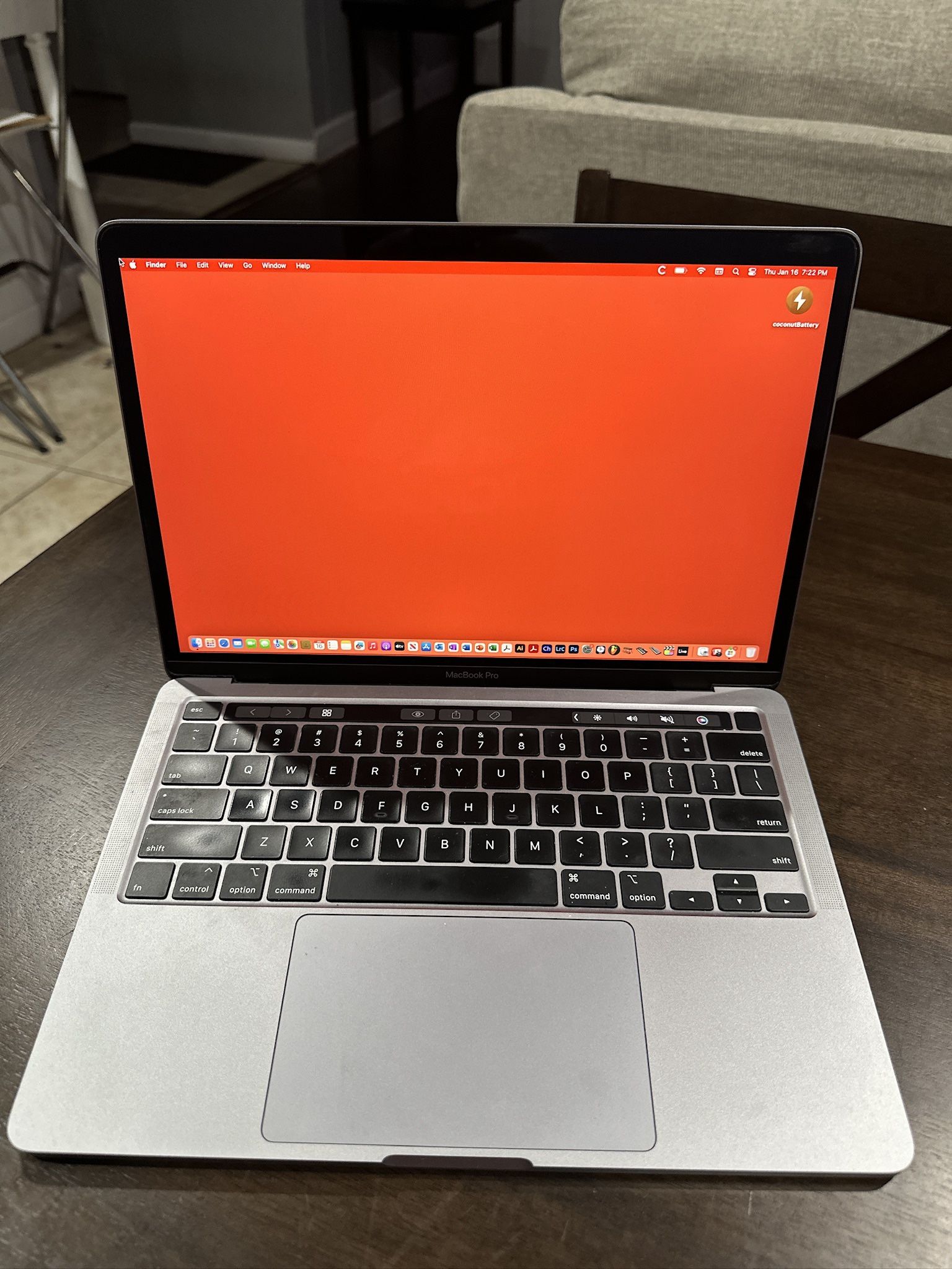 APPLE MACBOOK PRO 13” TOUCHBAR QUAD CORE i5 16GB 500GB SSD! LOADED!