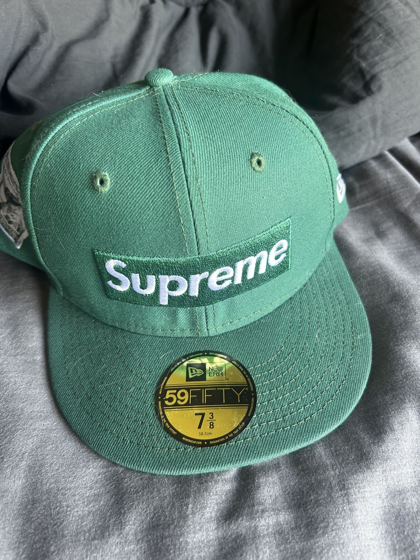 Supreme Box Logo Hat