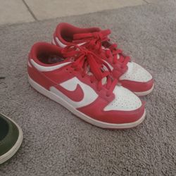 Nikes Size 3 Boy