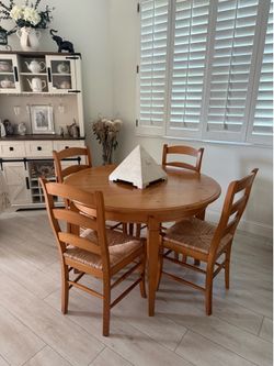 Crate and Barrel Dining Table and chairs