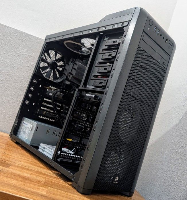 I7 8700K 4.7GHZ GTX 1070 16GB DDR4 512GB NVME 2TB HD 500W Gaming Computer Desktop PC