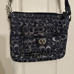 Coach Crossbody Bag / Pending Pick Up 