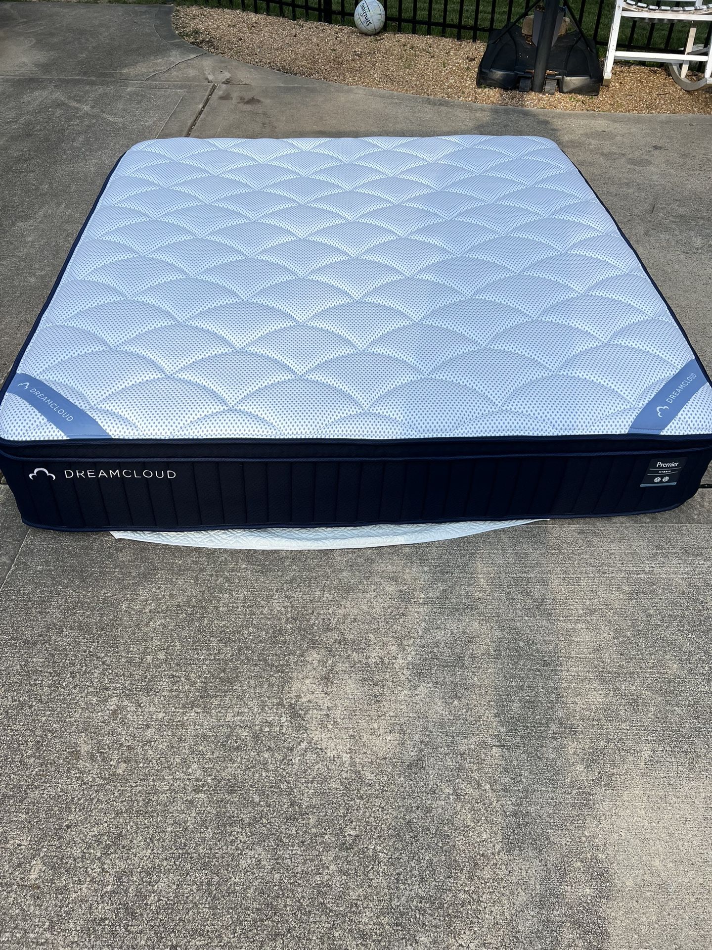 🔥DreamCloud Premier King Mattress,!🔥