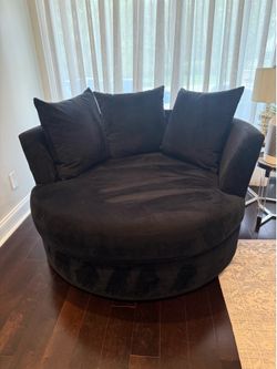 Z Gallerie Cuddle Chair