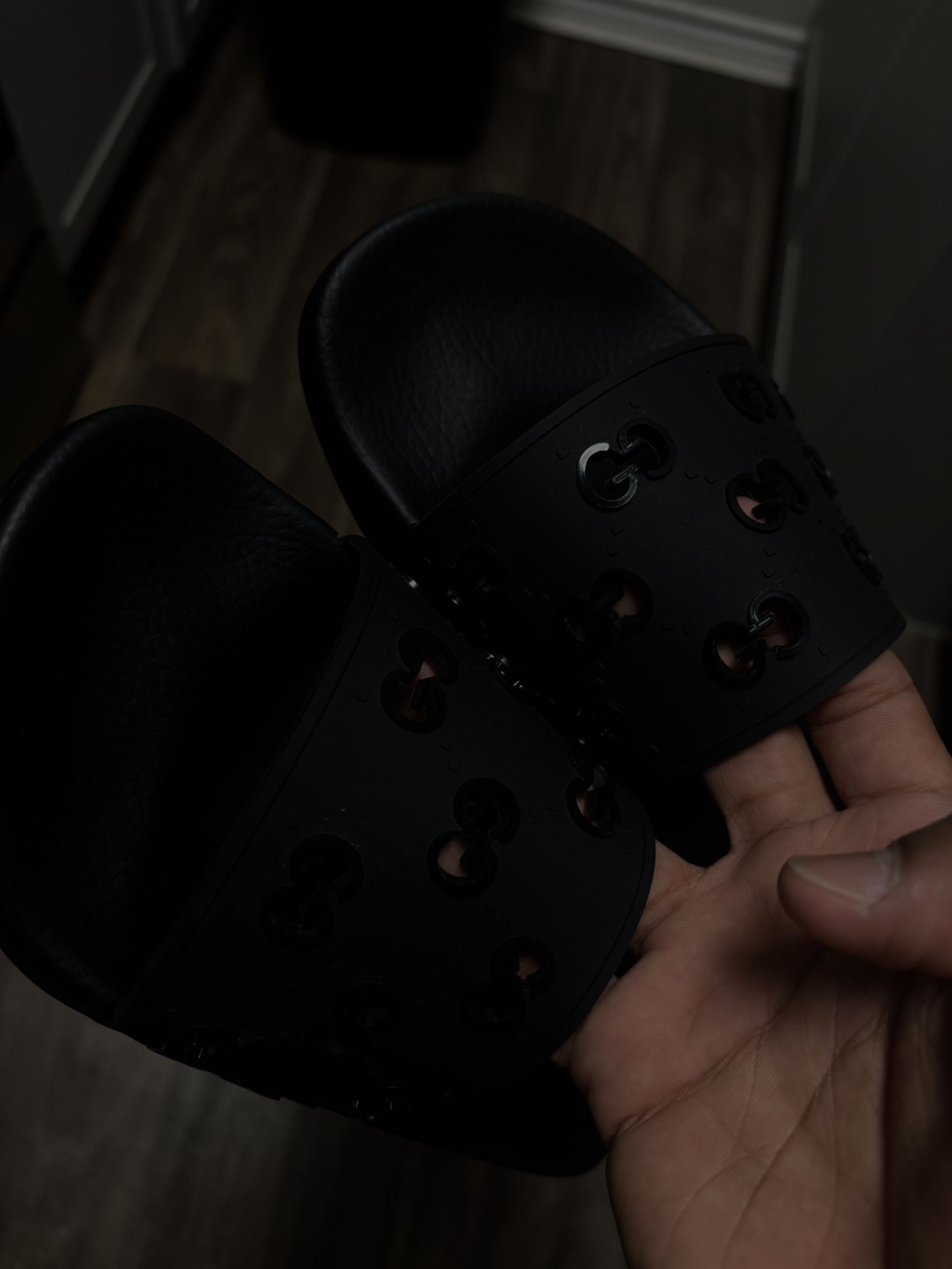 Gucci slides (Black)