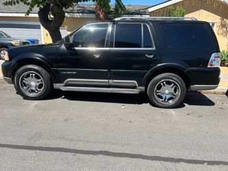 2003 Lincoln Navigator