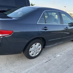 2004 Honda Accord 