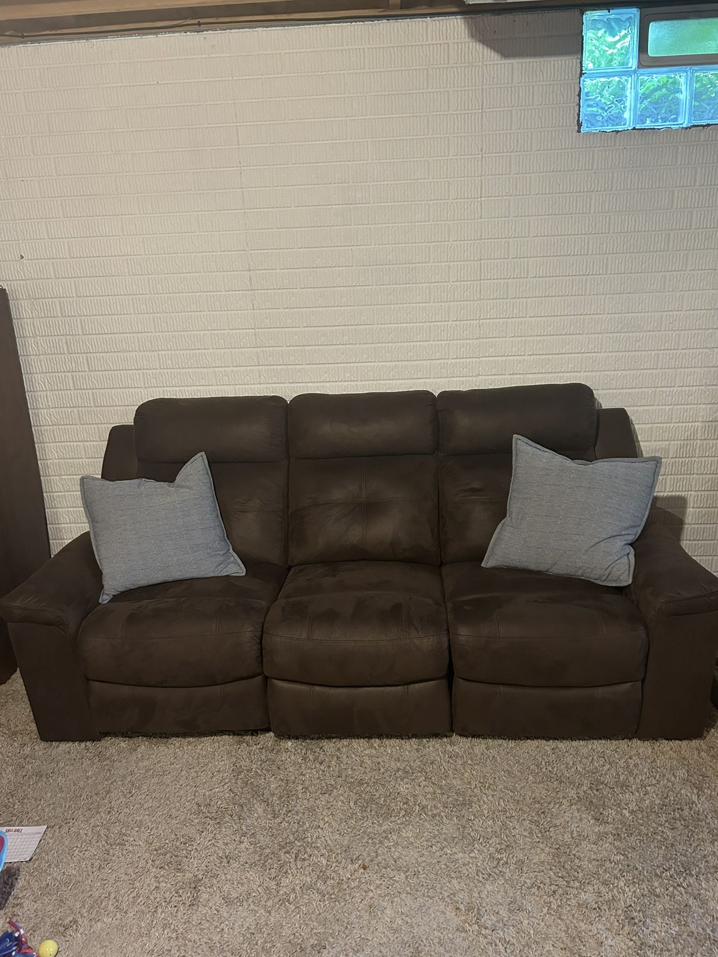 Reclining Sofa
