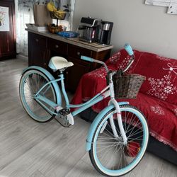 BEACH CRUISER BIKE WITH BASKET