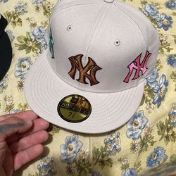 Supreme Yankees Fitted Tan