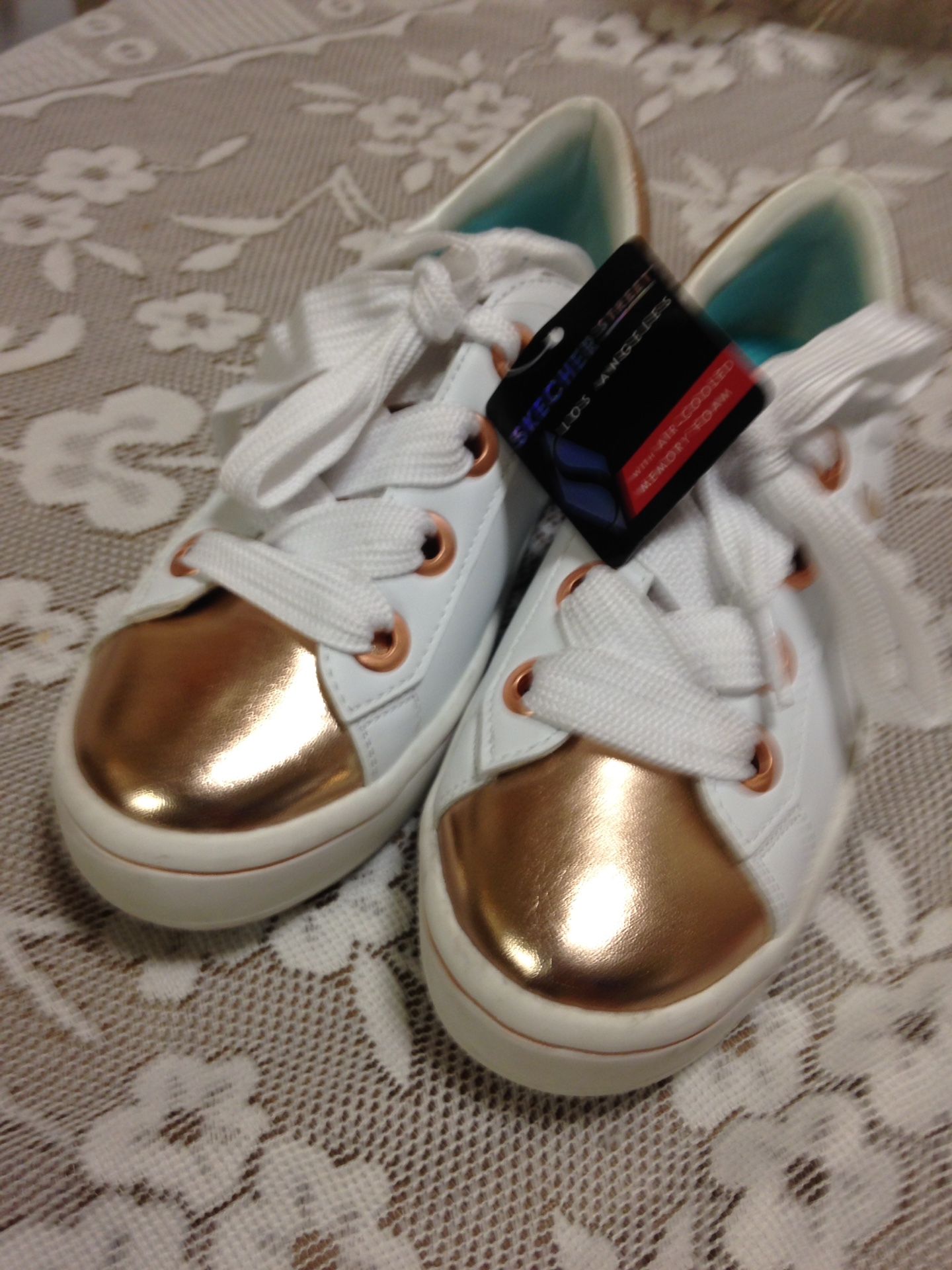 Skechers street Los Angeles shoes