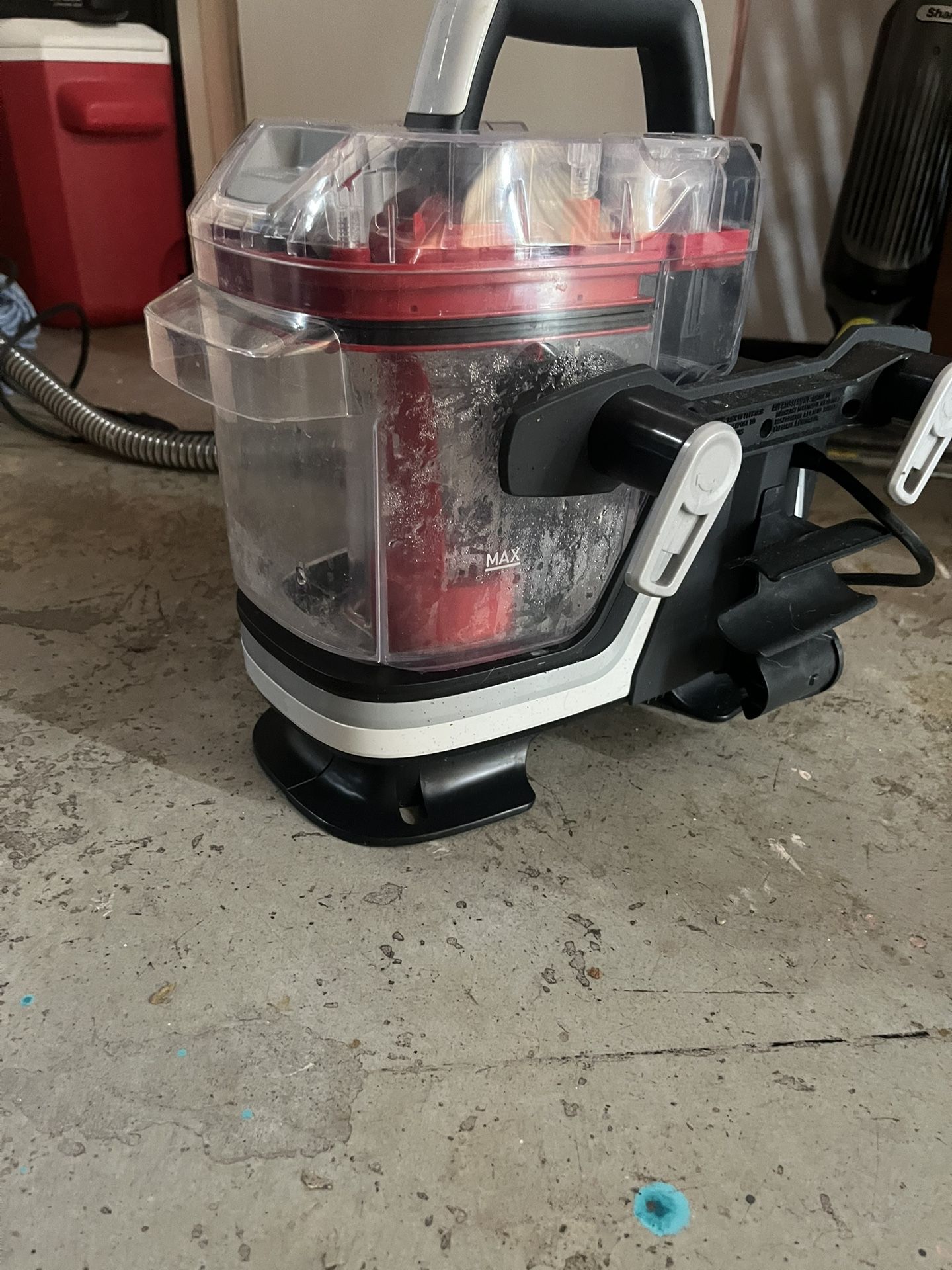 Carpet Cleaner