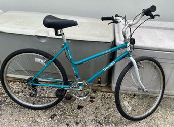 Classic 1980s Spalding 26in 12 speed bicycle