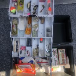 Vintage Tackle Box And Tackle 