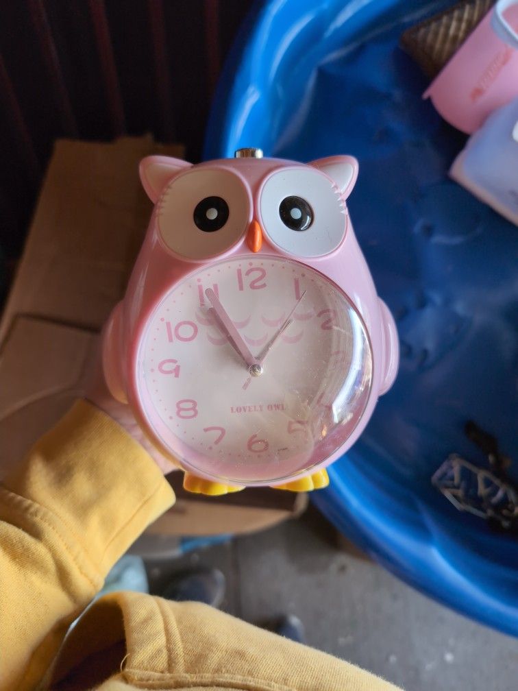 Small Owl Clock