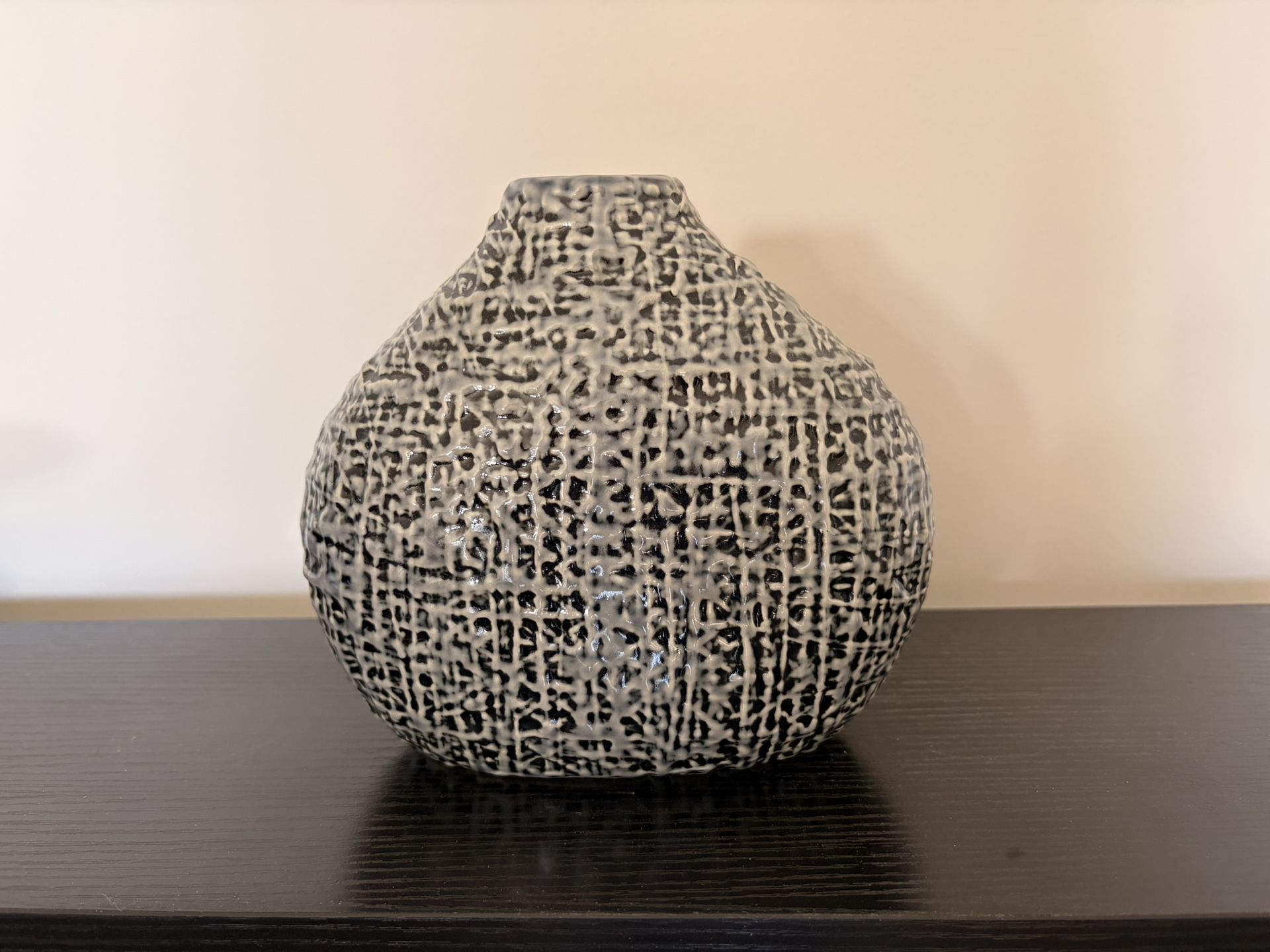 Pottery Barn Glossy Ceramic Gray/Black Vase.