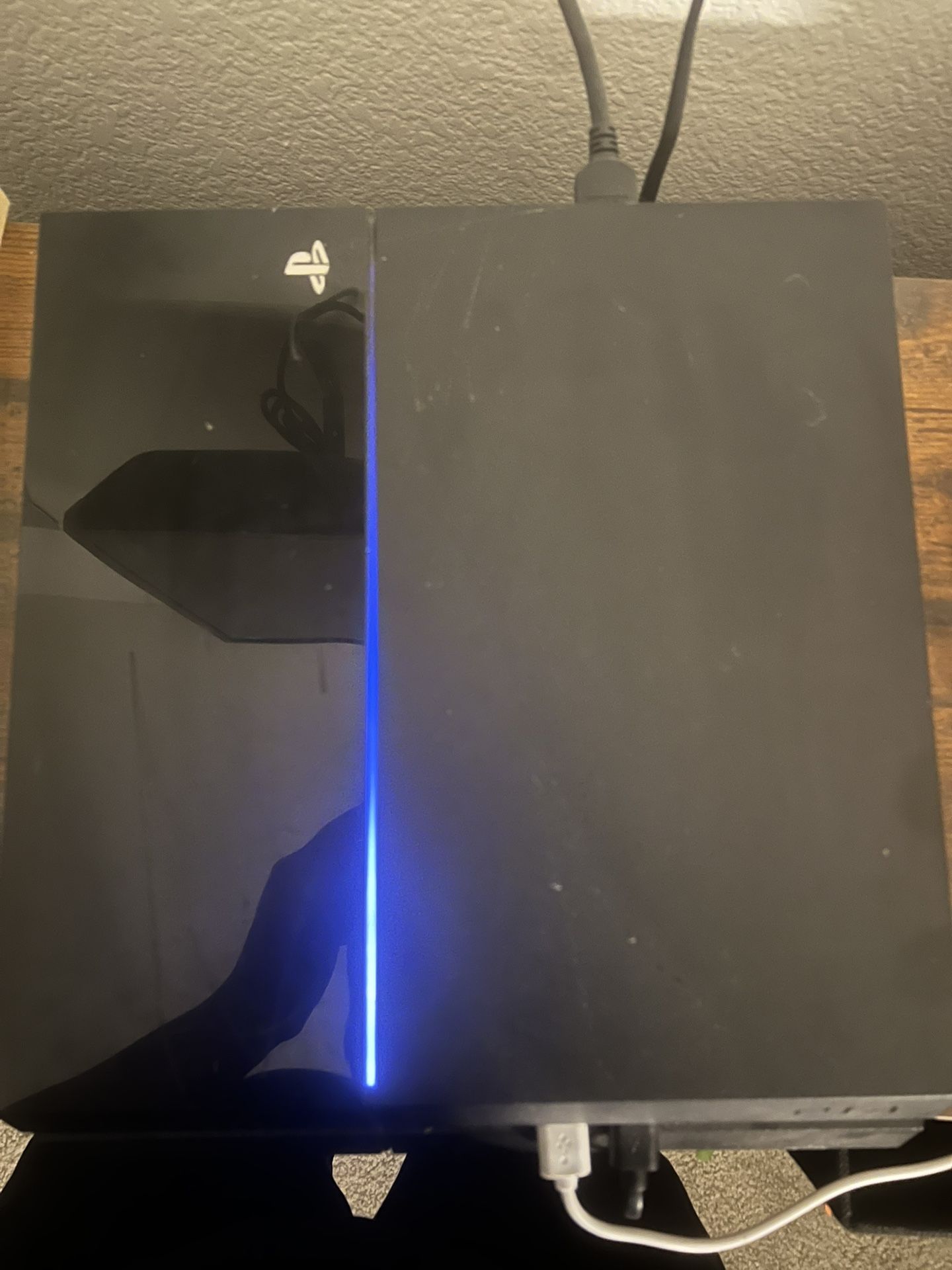 PS4 & TV